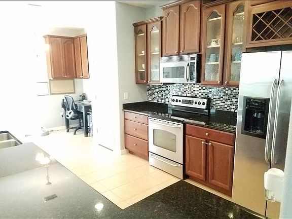 5th image of 12618 Weston Dr