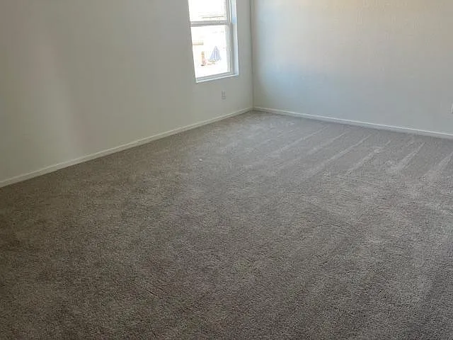1015 Gentle Nook Dr — Photo 4