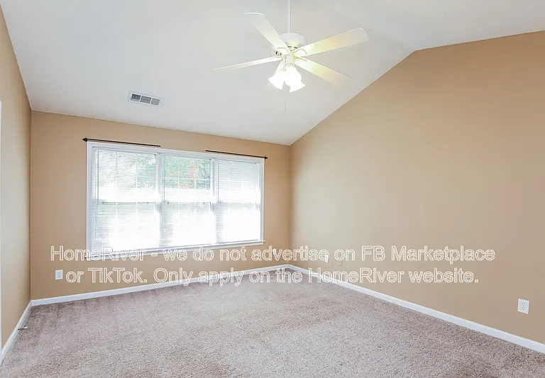 740 Westre Way — Photo 11