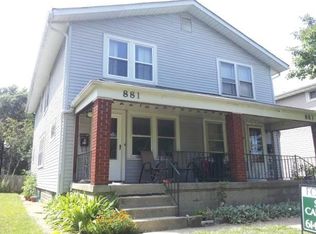 881 Gladden Rd, Grandview, OH 43212