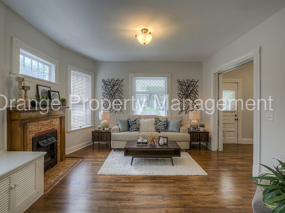 3rd image of 3016 Marcy St