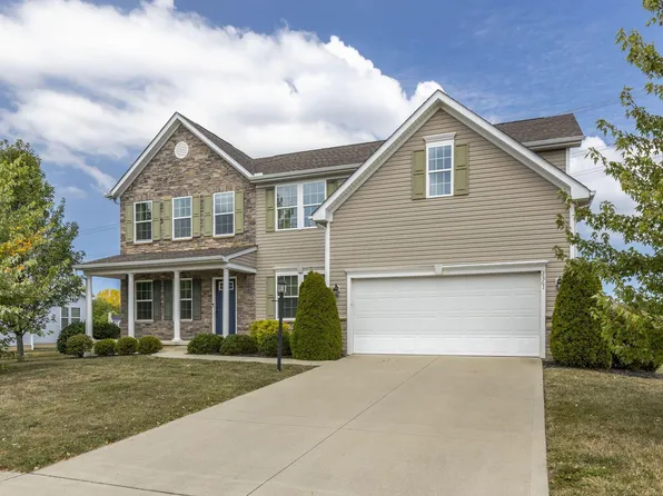 2861 Abbey Knoll Dr, Lewis Center, OH 43035