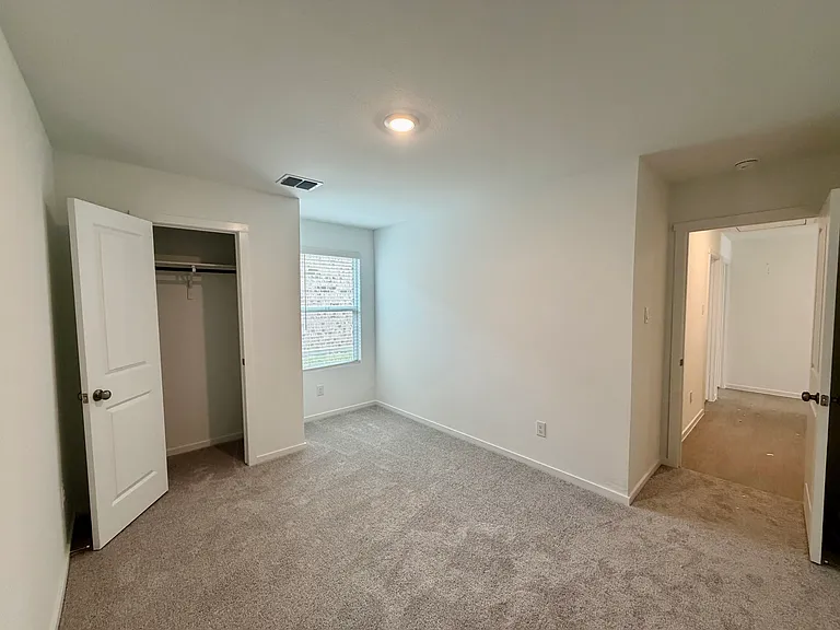 1332 Alfred St — Photo 12