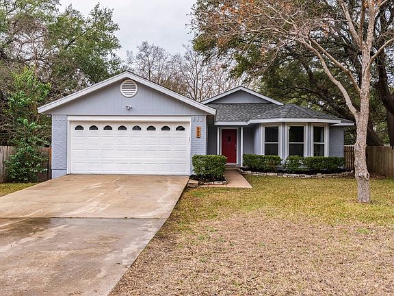 3rd image of 605 Prize Oaks Dr