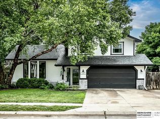 6312 S 110th St, Omaha, NE 68137