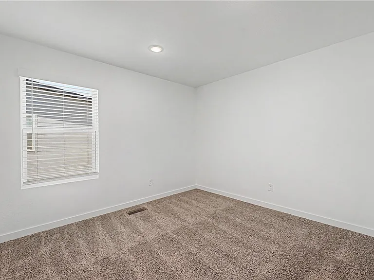 890 Tennessee Ave — Photo 13