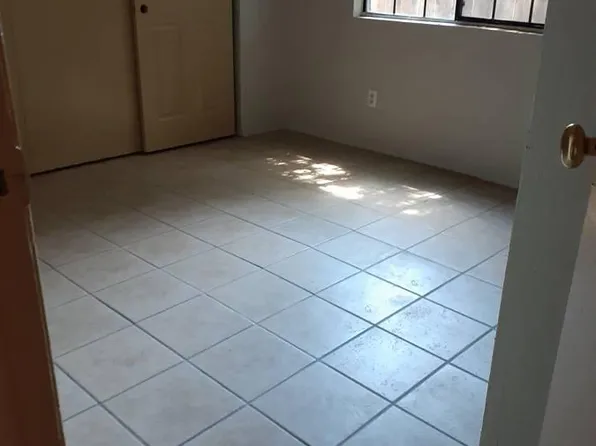 7112 Kelley Dr, Stockton, CA 95207