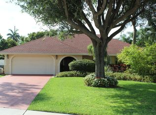 2201 NW 5th St, Boca Raton, FL 33486