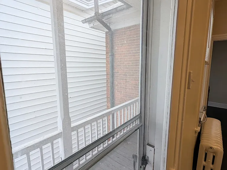211 N Bedford St #3 — Photo 11