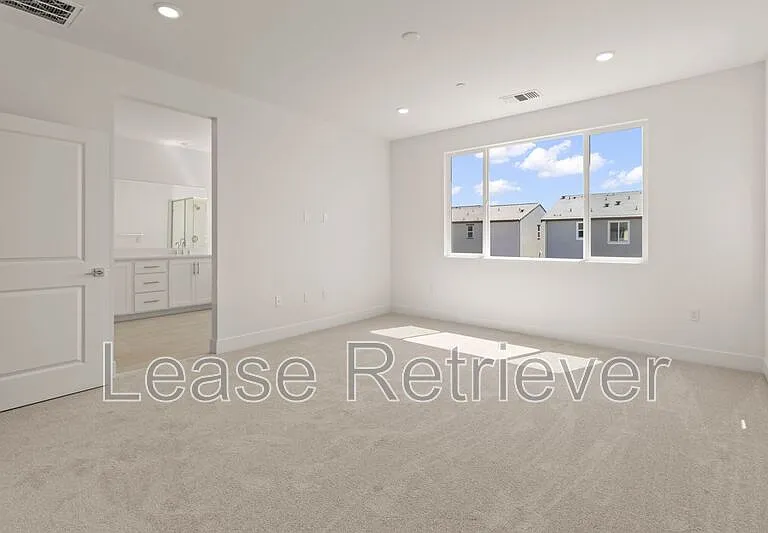 4748 Concordia Ave — Photo 26