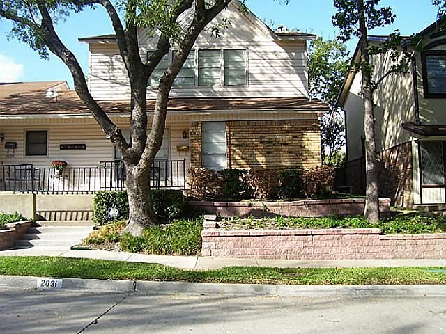 1st image of 2031 Clubview Dr
