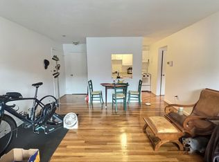 1027 Commonwealth Ave APT 17, Boston, MA 02215