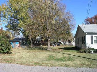 311 W Oak St, Millstadt, IL