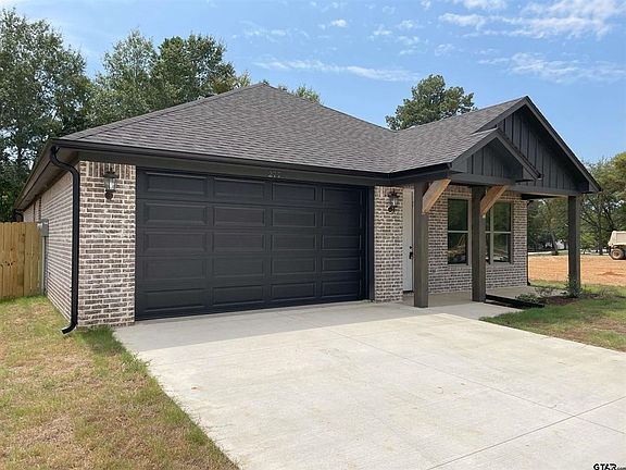 2nd image of 277 Oak Valley