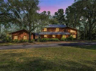 351 Sequoia Dr, Ocklawaha, FL 32179