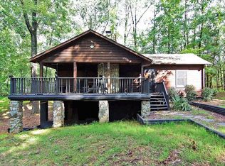 948 River Point Rd, Moncure, NC 27559