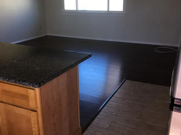 993 63rd St, Oakland, CA 94608