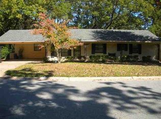 8200 Leatrice Dr, Little Rock, AR 72227