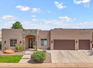 3243 S Sandstone Dr, Hurricane, UT 84737