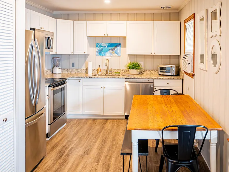 1407 Saint Louis Ave #U6 — Photo 1