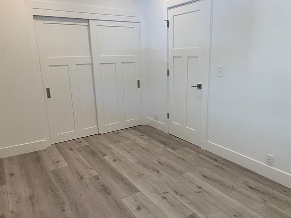 4th image of 2208 Clarke Ave