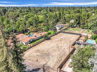 4355 N College Ave, Fresno, CA 93704