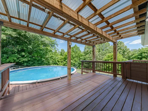 824 Mulberry Dr, Columbia, TN 38401