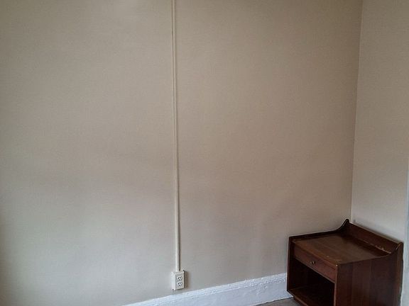 2nd image of 107 William St Floor 2