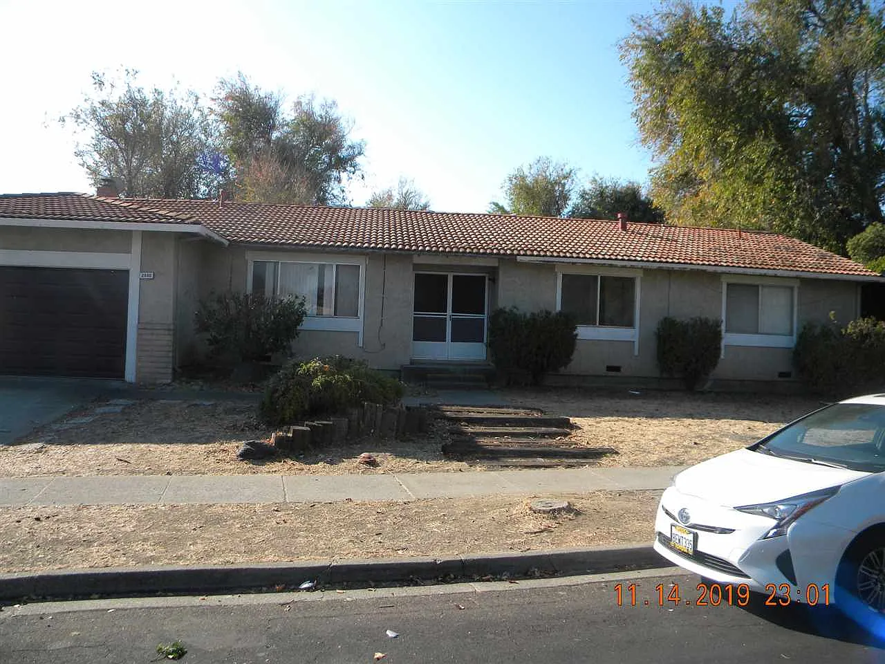 2800 Longview Rd photo 1