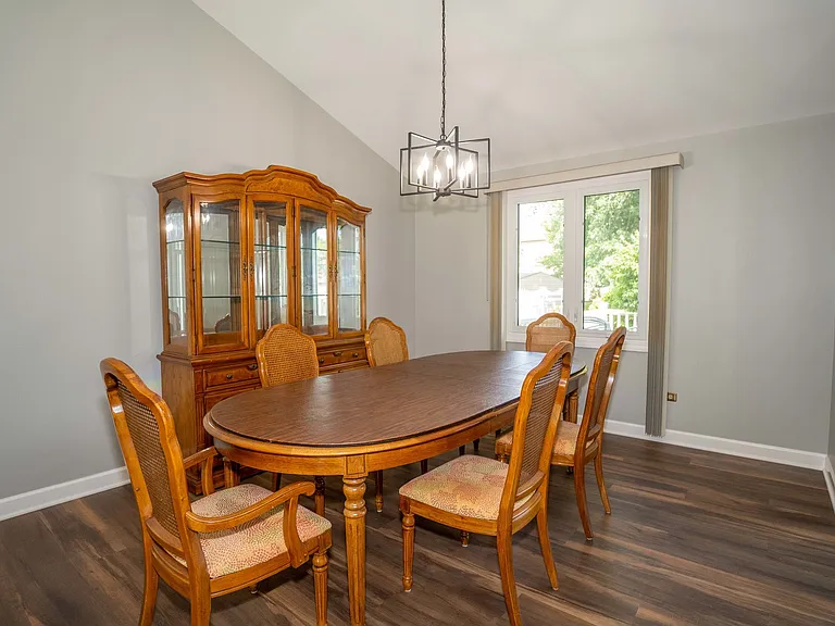 16409 Winding Creek Rd — Photo 5