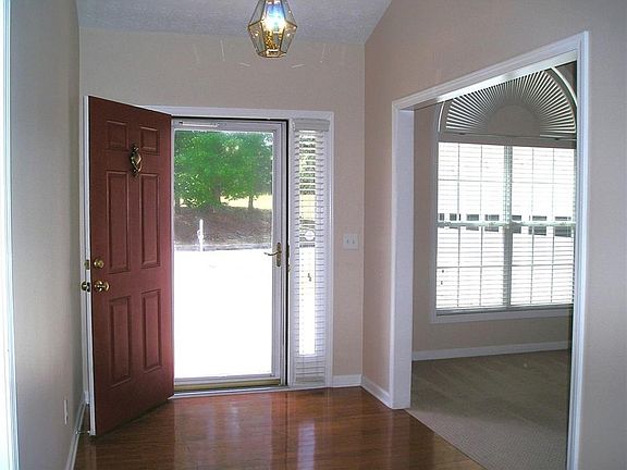 3rd image of 2313 Carlton Chase Rd