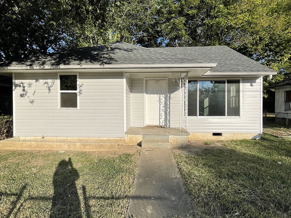 1st image of 4017 6th Ave