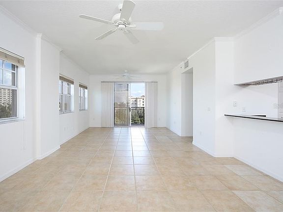 5th image of 1064 N Tamiami Trl Unit 1521
