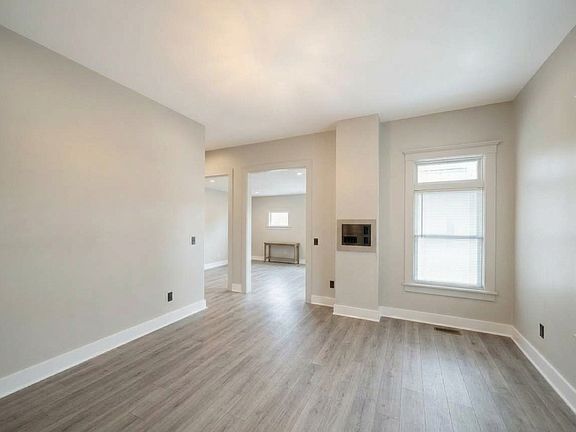 3rd image of 1277 S Preston St