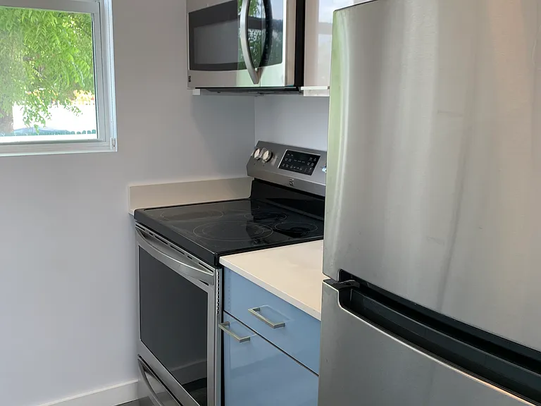 1818 SW 22nd Ave #2 — Photo 7