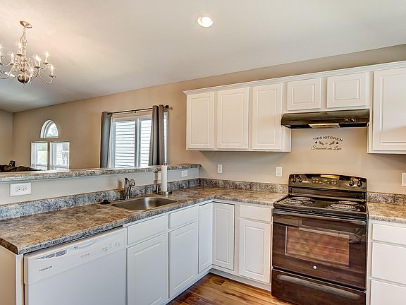 4th image of 5201 Macclellan St N