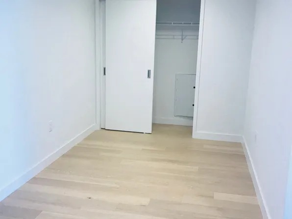 131-01 40th Road image 4 of 24