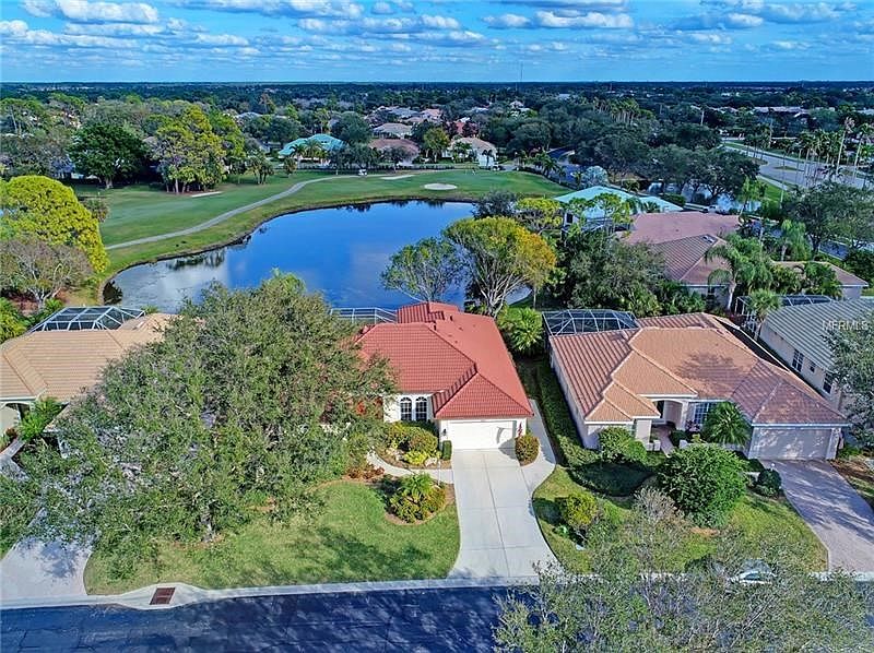 1st image of 611 Wild Pine Way
