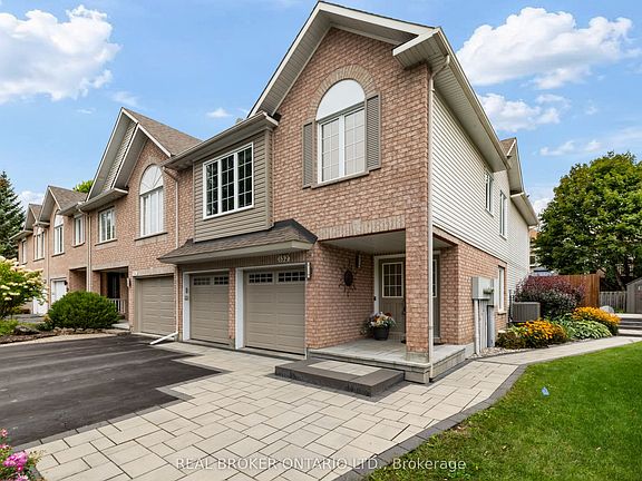 2nd image of 132 Macassa Cir