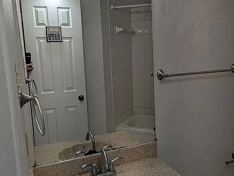 1608 Pecan Chase Cir #42 — Photo 22