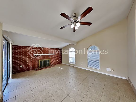 3rd image of 15714 Mendocino Dr