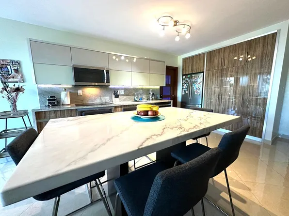 4001 S Ocean Drive #3h, Hollywood, FL 33019
