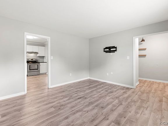 4th image of 2607 Bent Oaks Dr