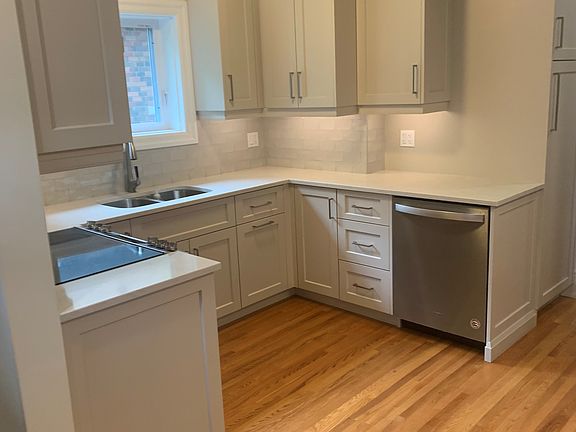 4th image of 22 Cavell Ave