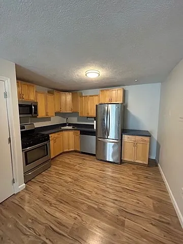 3 Kenmar Dr #16 — Photo 2