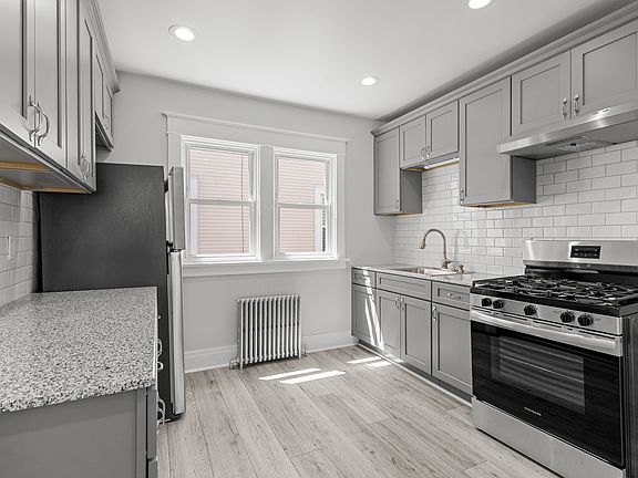 4th image of 314 N Park Ave Unit 1