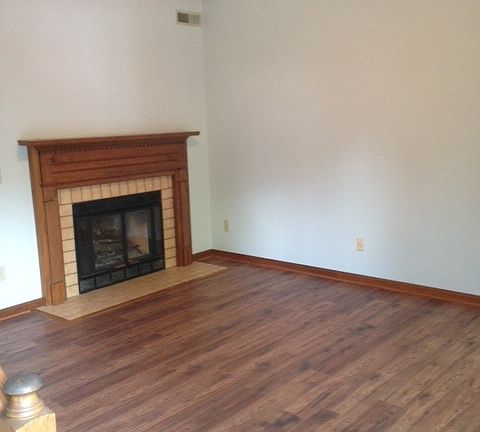 2nd image of 111 Lakebrink Dr