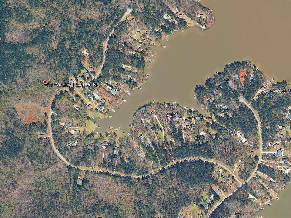 1st image of 211 Winding River Rd #1