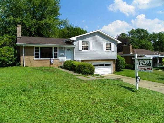 1st image of 68 Barry Ct