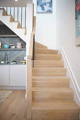 Sold by The In House Group | media 7